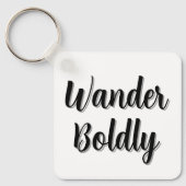 Wander Boldly キーホルダー (正面)