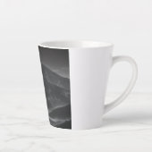 Wanderer Collection WO08 - 月明かりの山のオーバーロ カフェラテマグ (右)