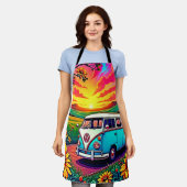 Wanderlust Van Sunset Art エプロン (着用した状態)