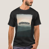 Wanderlust Weekend Wanderer Scenic Adventure Mount Tシャツ (正面)