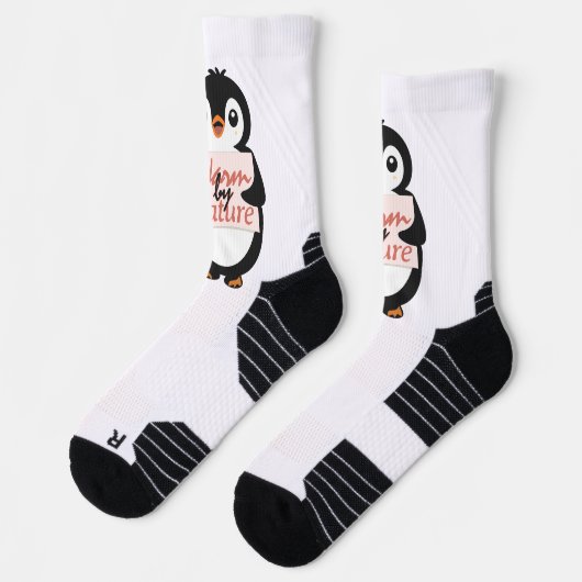 Warm by nature: Adorable Penguin with Playful Text ソックス (左)