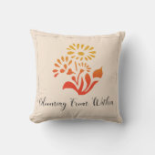 Warm Floral Growth Cushion クッション (正面)