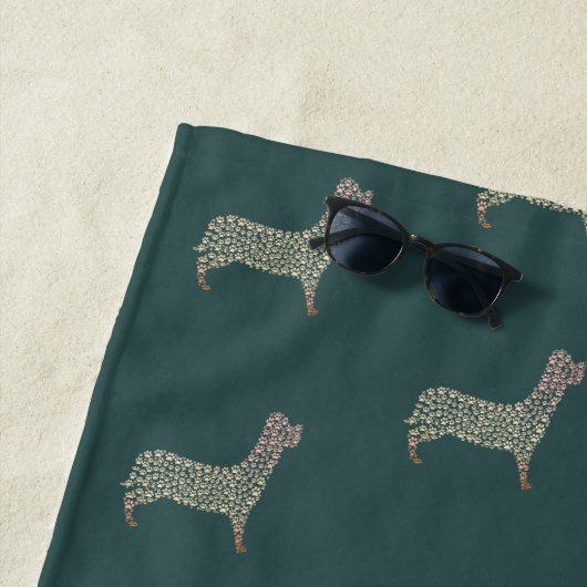 Warm Gold Gradient Paw Print Dog Silhouette Fabric ビーチタオル (インサイチュ)