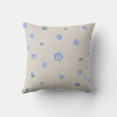 Warm Greige Japanese Nemophila Floral Pattern クッション (裏面)