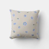 Warm Greige Japanese Nemophila Floral Pattern クッション (正面)