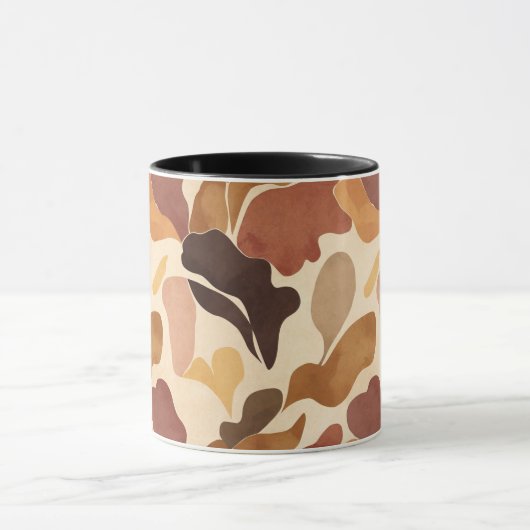 Warm Neutral Abstract Mug – Modern Organic Pattern マグカップ (中央)