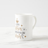 Warm Wishes and Marshmallow Kisses  ボーンチャイナマグカップ (正面右)