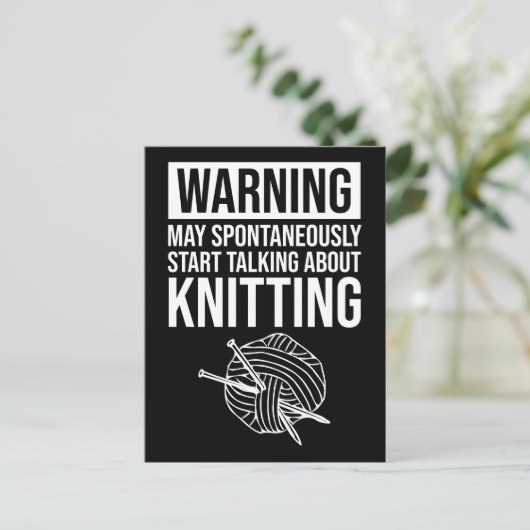 Warning - May Start Talking About Knitting ポストカード (スタンド正面)