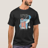 Warning May Start Talking About Magnet Fishing Tシャツ (正面)