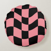 Warped Checkerboard Throw Pillow - Trippy Pink and ラウンドクッション (裏面)