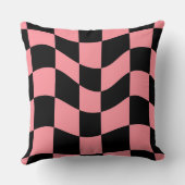 Warped Checkerboard Throw Pillow-Trippy Pink Retro クッション (裏面)