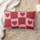 Warped Crimson Pink Checkerboard Pillow ランバークッション (ブランケット)