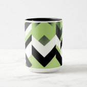 Wasabi Green Bold Chevron Geometric マグカップ (中央)