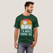 WASDが僕を動かす PCゲーミング リトログーマー メンズ ボーイズ Tシャツ (正面フル)