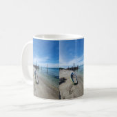 Washed Up Kayak コーヒーマグカップ (正面左)