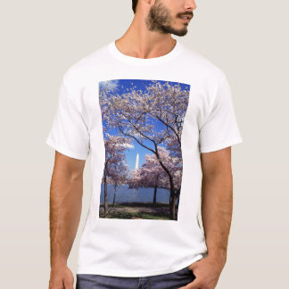 Washington D.C.の人のTシャツの桜 Tシャツ