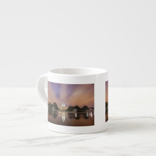 Washington D.C.の国会議事堂の建物 エスプレッソカップ (正面左)