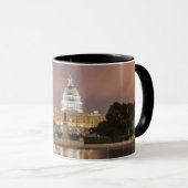 Washington D.C.の国会議事堂の建物 マグカップ (正面右)