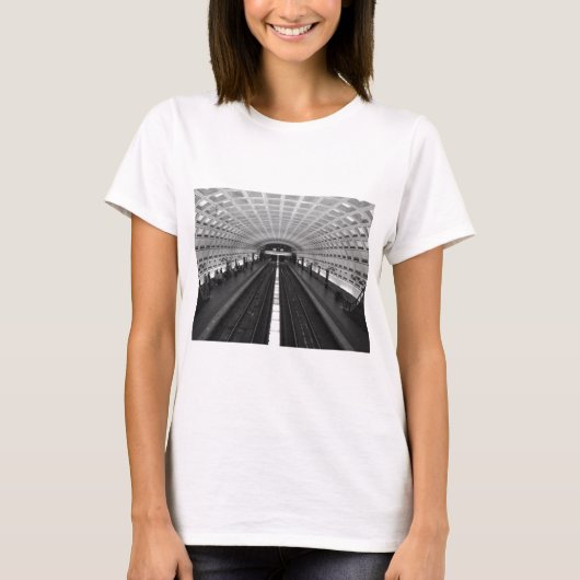 Washington D.C.の駅 Tシャツ (正面)