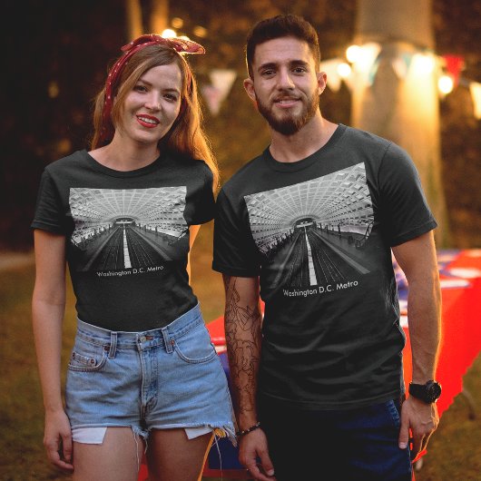 Washington Metro Station Look at the Rails Tシャツ