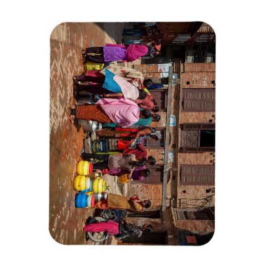 Wasserholen in Bhaktapur Nepal マグネット (縦)
