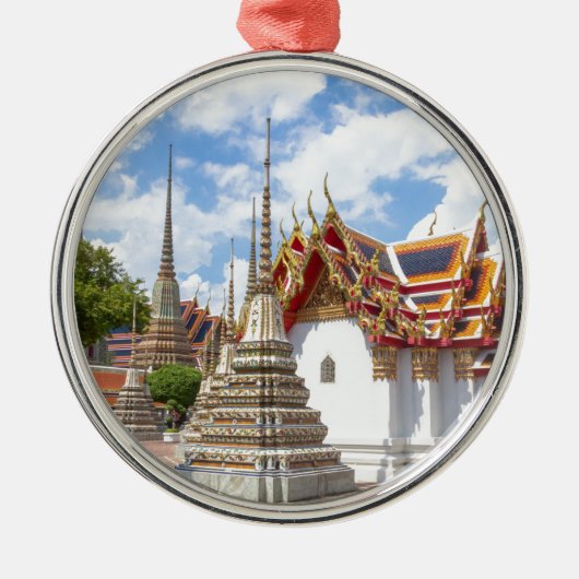 Wat Pho、バンコク メタルオーナメント (正面)