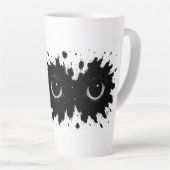 Watcher in the Ink: Eye‑Blot Sigil カフェラテマグ (右アングル)