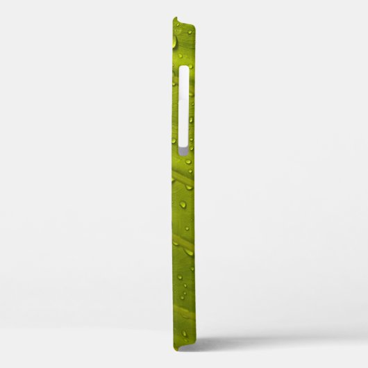 Water drops on green leaf Case-Mate iPhoneケース (裏面 / 左)