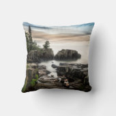 Water | Lake Superior Grand Marais, Minnesota クッション (裏面)