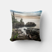 Water | Lake Superior Grand Marais, Minnesota クッション (正面)