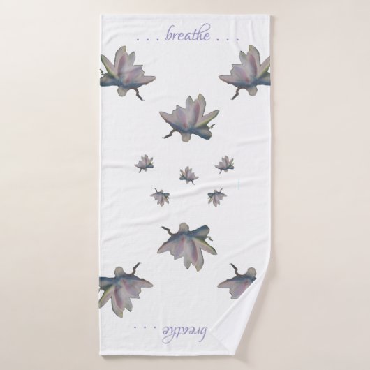 Water Lily Flower Maureen Girard Health Meditation バスタオル (バスタオル)