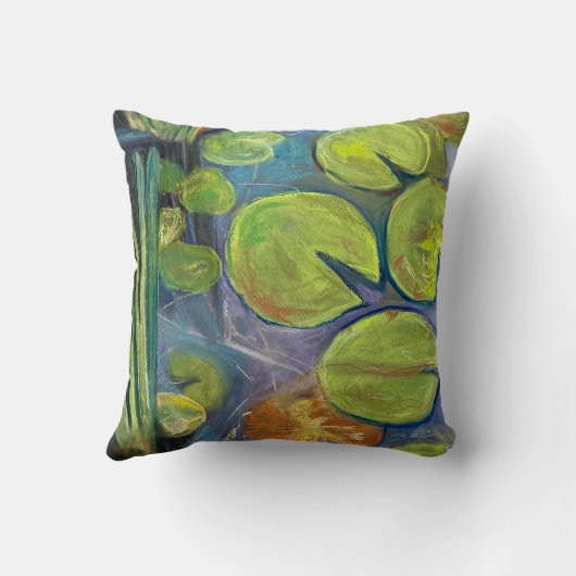 Water Lily in Bloom Throw Pillow クッション (裏面)