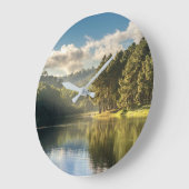 Water | Pang Oung Lake & Pine Forest Thailand ラージ壁時計 (傾斜)