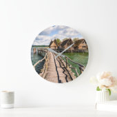 Water | Stilt Houses Over the Water ラージ壁時計 (ホーム)