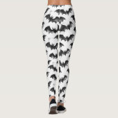 Watercolor Bats in Flight Halloween Pattern レギンス (裏面)