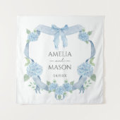 Watercolor Blue Hydrangea Crest Wedding タペストリー (正面)