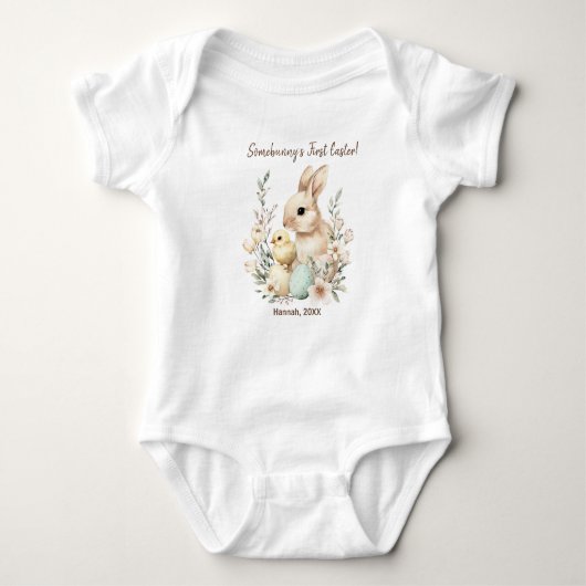 Watercolor Customizable 🐇Egg-citing Bunny Romper ベビーボディスーツ (正面)