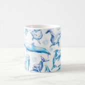 watercolor dolphin fish seamless pattern, dolphin コーヒーマグカップ (中央)