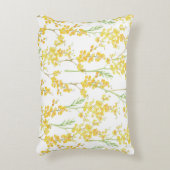 Watercolor hand drawn seamless pattern with spring アクセントクッション (正面(垂直))