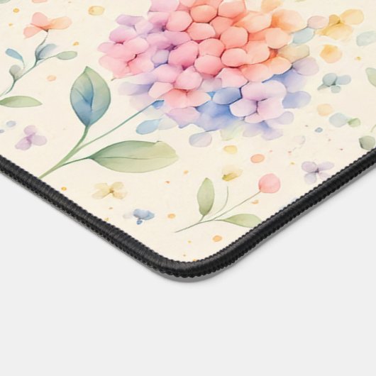 Watercolor Hydrangeas in Pastel Bloom デスクマット (コーナー)