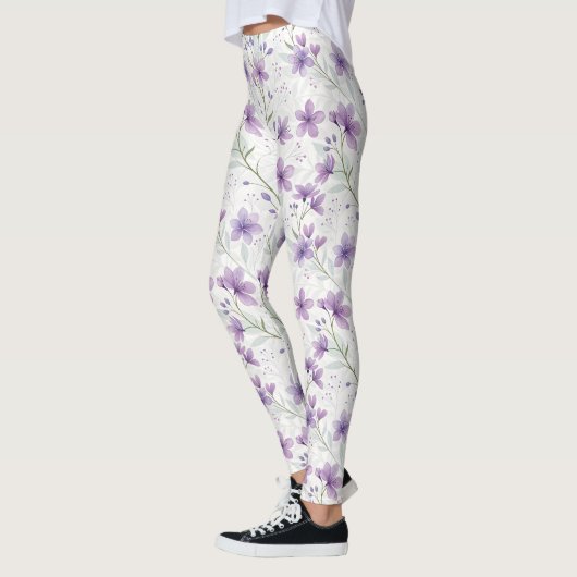 Watercolor Lilac Wildflower Pattern Leggings レギンス (左)