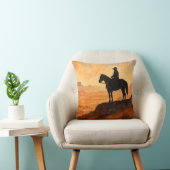 Watercolor Lone Rider Throw Pillow - Artistic West クッション (椅子)