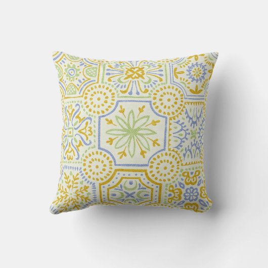 Watercolor Mediterranean Azulejo Boho Pattern  クッション (裏面)