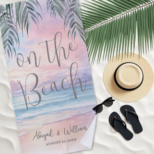 Watercolor On The Beach Wedding ビーチタオル