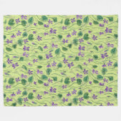 Watercolor violets on honey dew フリースブランケット (正面(横))