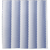 'Waterfall'青と白の縦の波線 シャワーカーテン (正面)