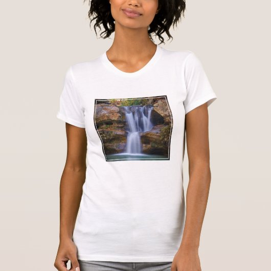 Waterfalls | Cedar Falls, Ohio Tシャツ (正面)