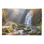 Waterfalls | Gleno, Northern Ireland 枕カバー (裏面)