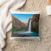 Waterfalls | Havasu Falls at Sunset クッション (ブランケット)