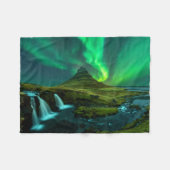 Waterfalls | Kirkjufellfoss Waterfall, Iceland フリースブランケット (正面(横))